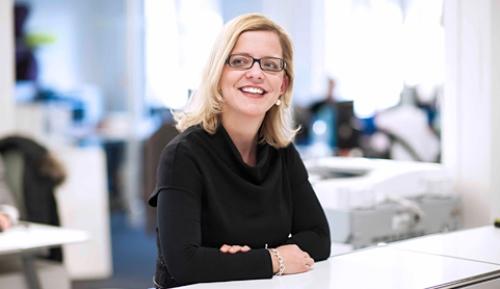 careerBLOG-Gleichberechtigung-schafft-Lohngleichheit-Gleichstellung-Chancengleichheit-Interview-Jacqueline-Scheuner